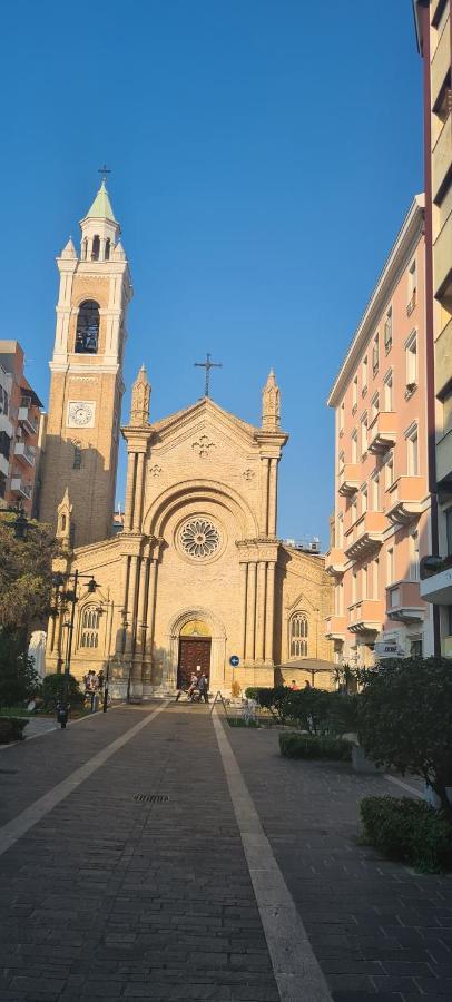 Terrazze Caracciolo Panzió Pescara Kültér fotó